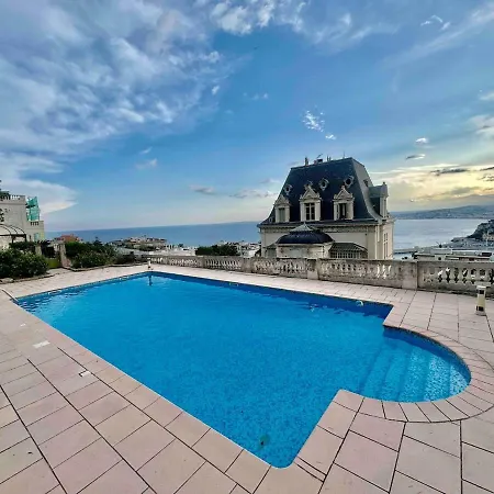 شقة With Large Terrace & Sea View Over *