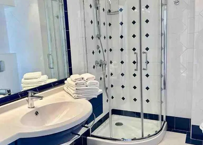 Апартаменты With Large Terrace & Sea View Over