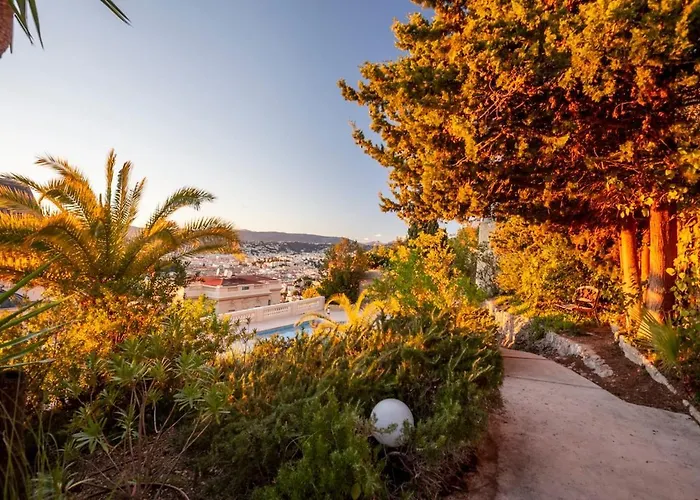 Апартаменты With Large Terrace & Sea View Over